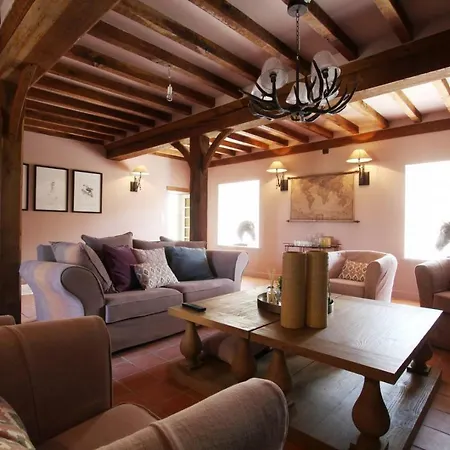 Manoir De La Porte Sainte-Pience